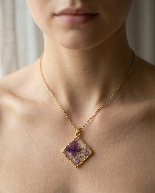Collana Eternal Violet