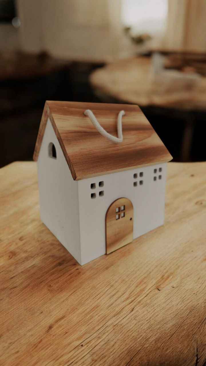 Casetta in legno contenitore