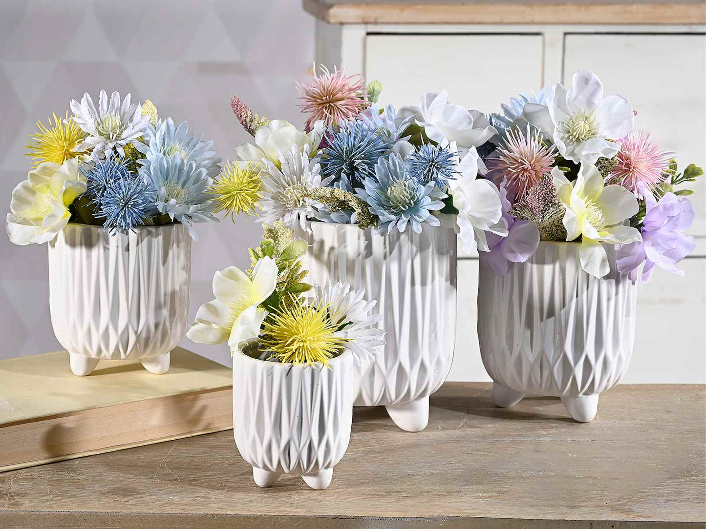 Vasi set 4 pezzi in ceramica bianca