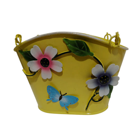 Vaso in metallo giallo