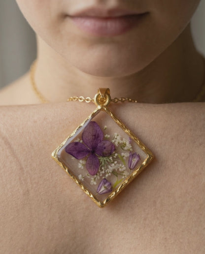 Collana Eternal Violet