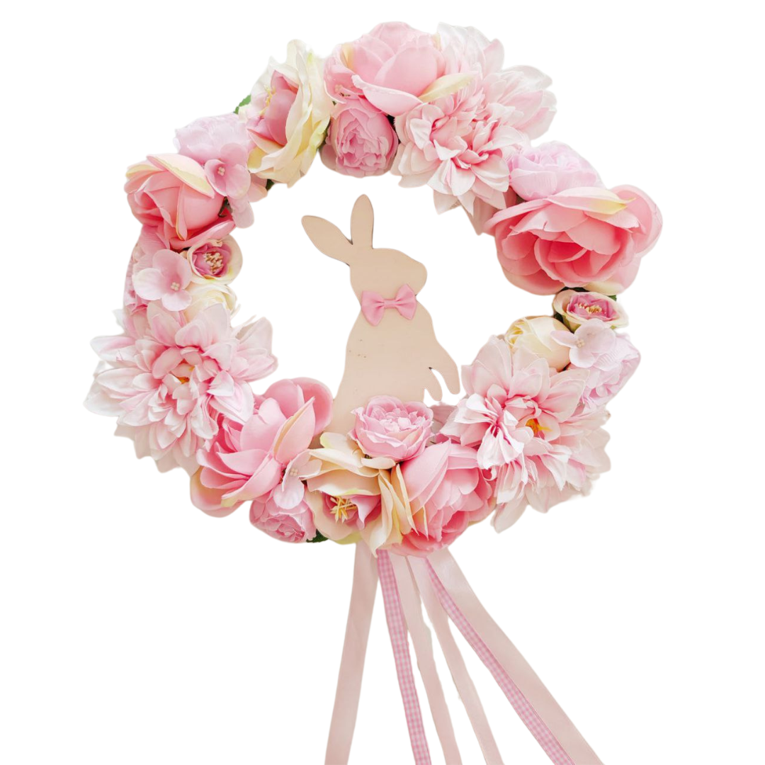 Ghirlanda in legno con fiori rosa